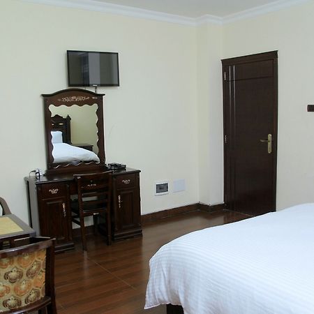 אדיס אבבה Bnow Hotel מראה חיצוני תמונה